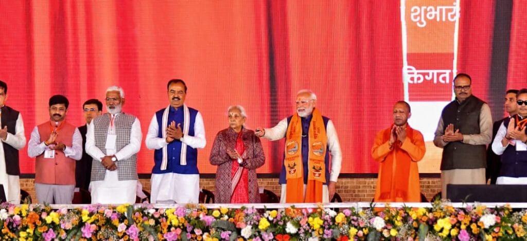 महाकुंभ-2025 भारतीय संस्कृति का ध्वजवाहक और डबल इंजन सरकार का योगदान