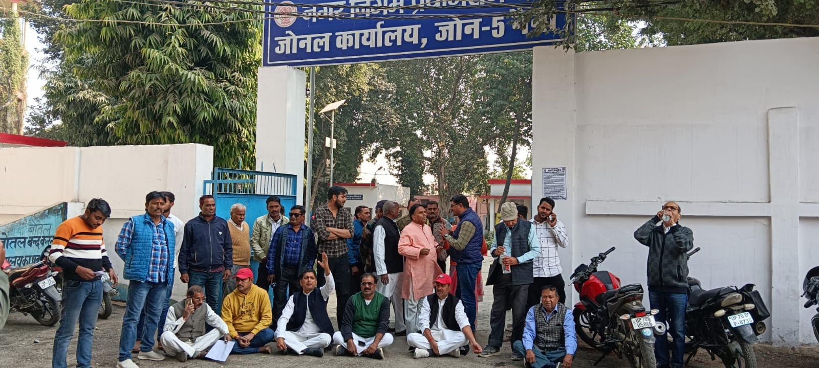 इंडिया गठबंधन ने हाउस टैक्स बढ़ोतरी पर जताया विरोध।