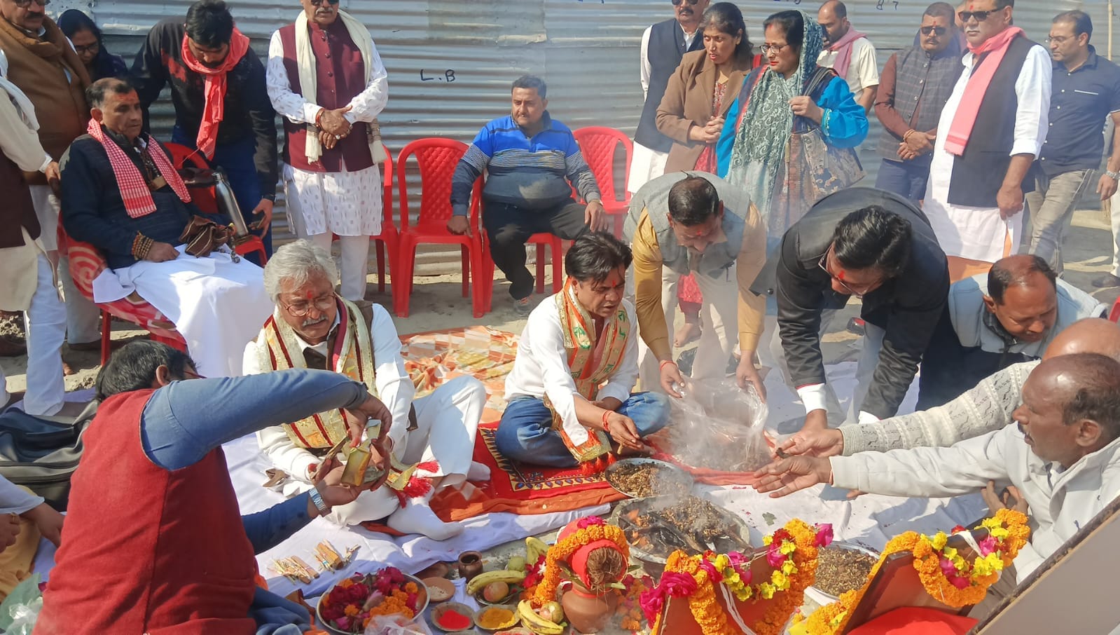 प्रयागराज में दद्दा शिष्य मण्डल भारतवर्ष का भूमि पूजन संपन्न