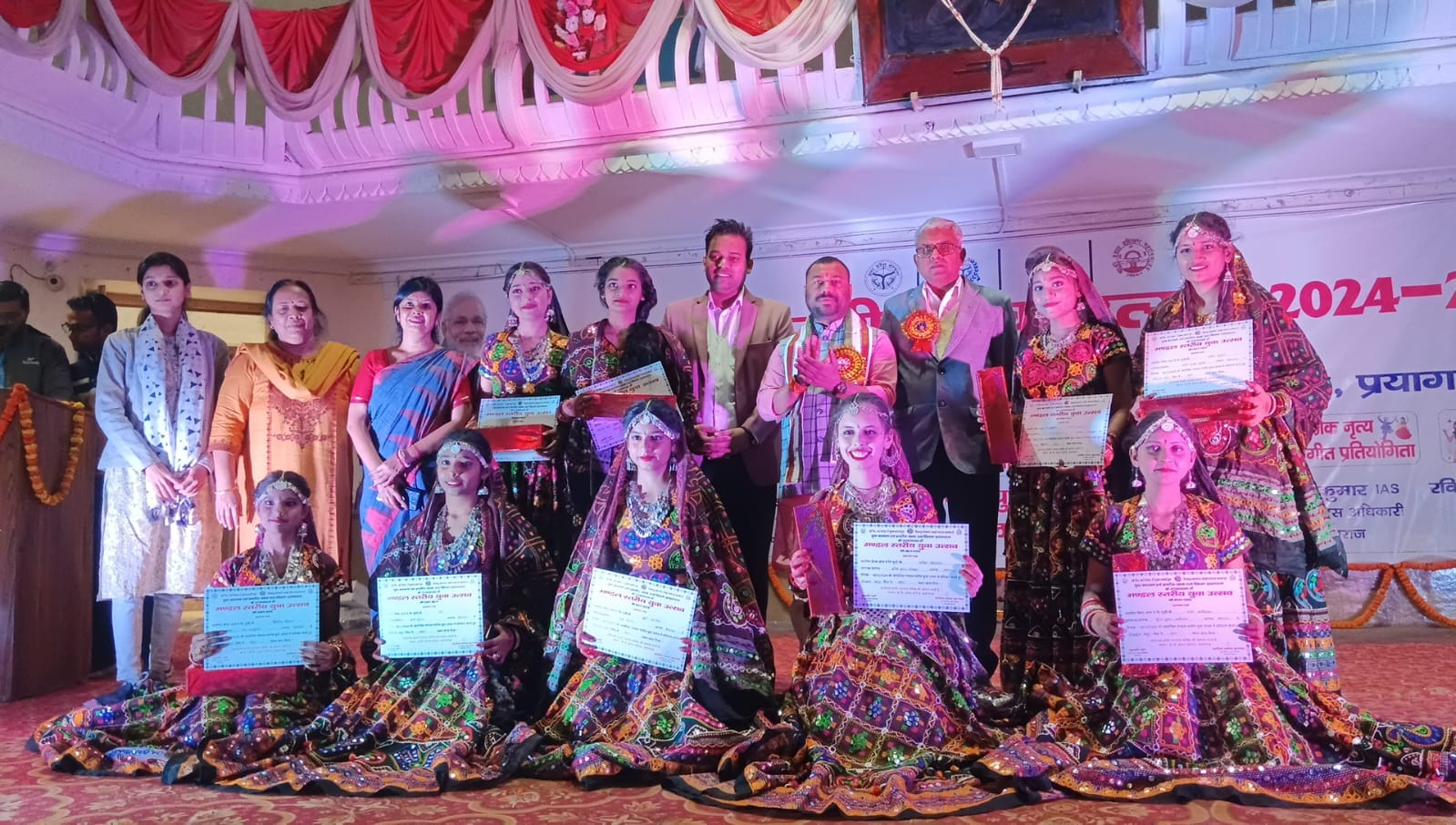 प्रयागराज में मंडल स्तरीय युवा उत्सव 2024 युवाओं के हुनर को मंच मिला