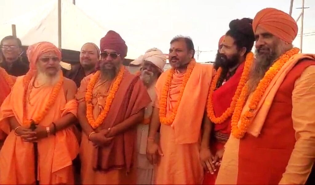 महाकुंभ 2025 श्री निर्मल अखाड़े में भूमि पूजन संपन्न