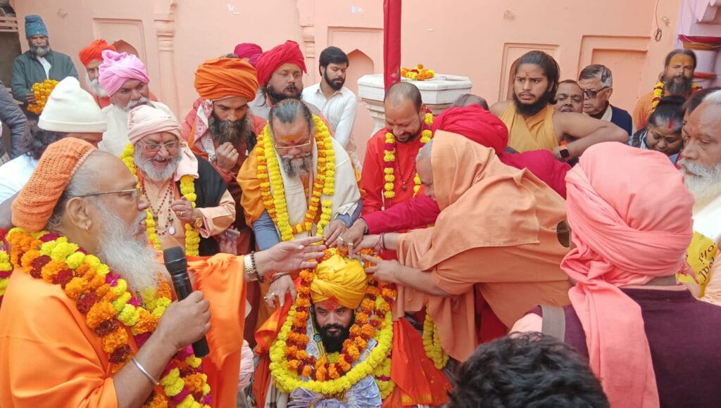 श्री पंचायती अखाड़ा बड़ा उदासीन में निर्वाण रामनौमी दास बने नए श्रीमहंत