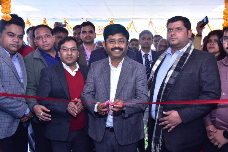 महाकुंभ 2025 HDFC बैंक की शाखा और बैंक ऑन व्हील सर्विस शुरू