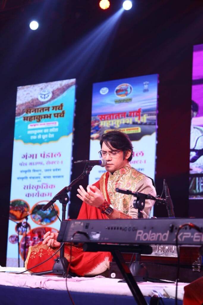 गंगा पंडाल में शास्त्रीय गायन से की शुरुआत