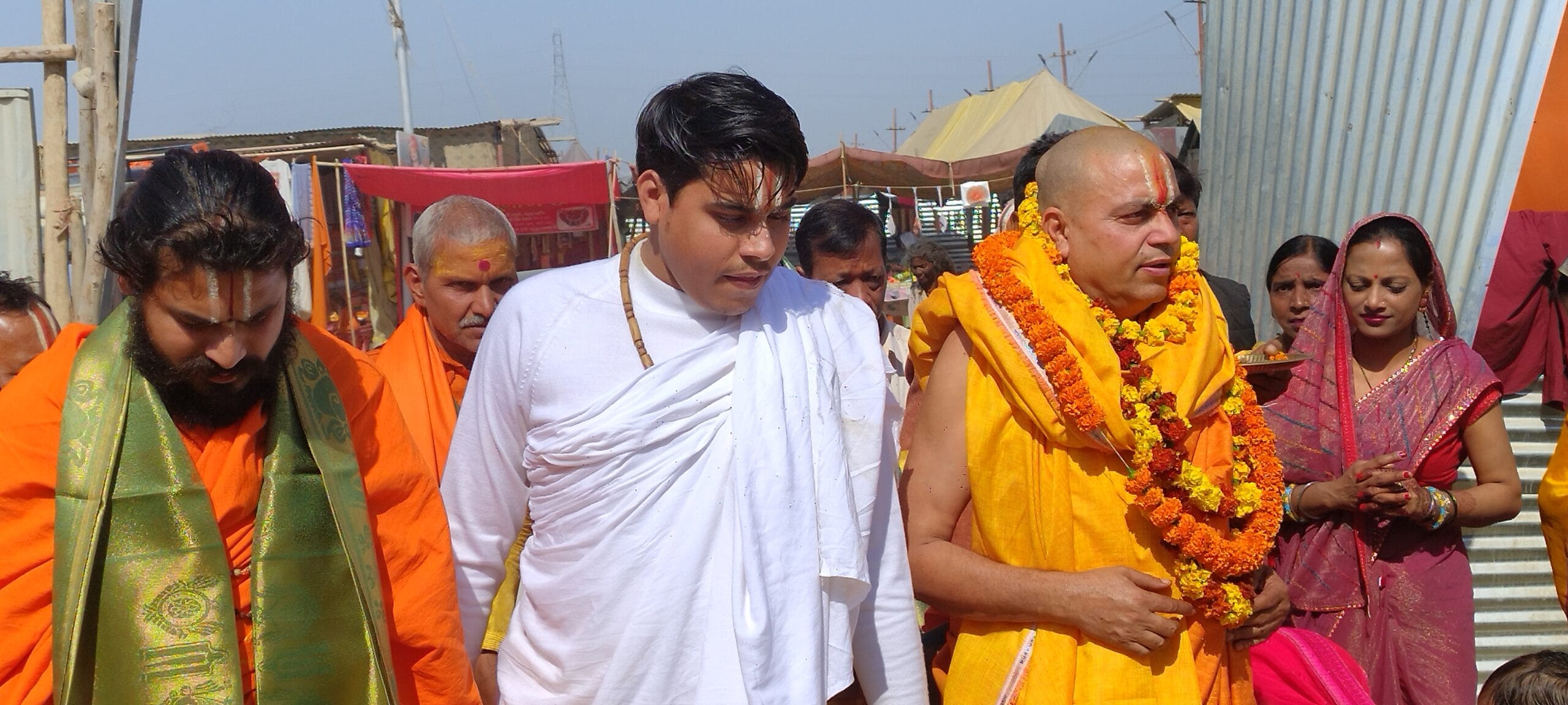 जगद्गुरु डॉ. कौशलेंद्र प्रपन्नाचार्य महाराज का भव्य पट्टाभिषेक सनातन धर्म में गौरवशाली क्षण