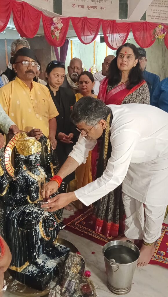 प्रयागराज में भगवान शनि देव की भव्य प्राण प्रतिष्ठा