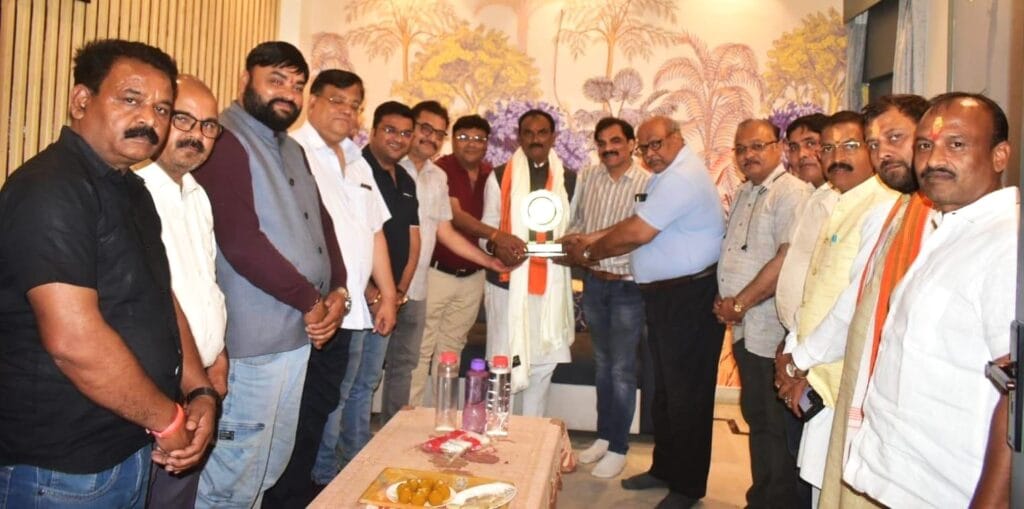 भारतीय उद्योग व्यापार मंडल ने (BJP) महानगर अध्यक्ष संजय गुप्ता का किया स्वागत
