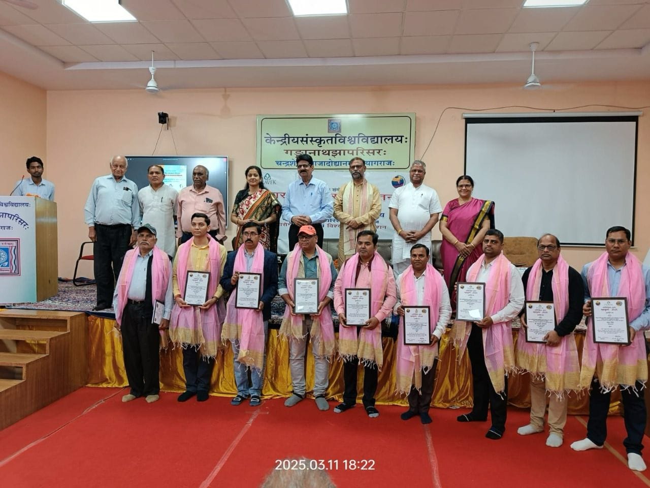 आहार, अध्यात्म और आसन: सम्पूर्ण स्वास्थ्य का आधार